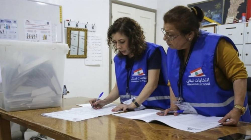 أزمة مفتوحة حول قانون الانتخاب وتعطيل التشريع يهدد عمل الحكومة