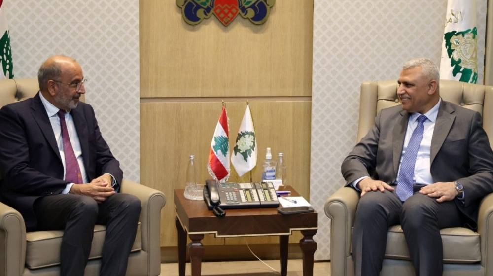 شقير يعرض مع ريزا الأوضاع العامة