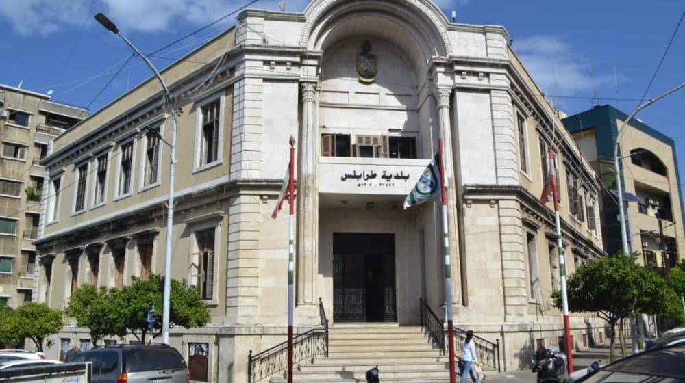 الأيوبي لمصباح الأحدب : أنصر أخاك ظالماً كان أو مظلوماً..