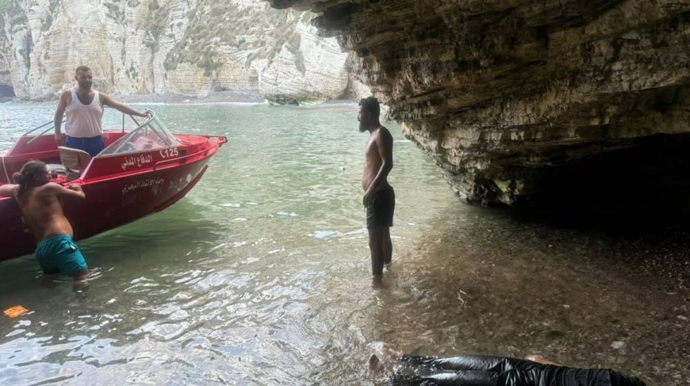 سقطت من صخرة الروشة.. وحدة الإنقاذ البحري تنقل فتاة بحالة غيبوبة