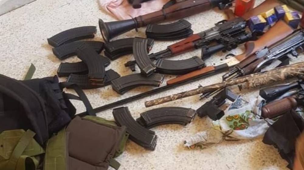 في إطار الملاحقات... توقيف 5 مواطنين في مناطق مختلفة