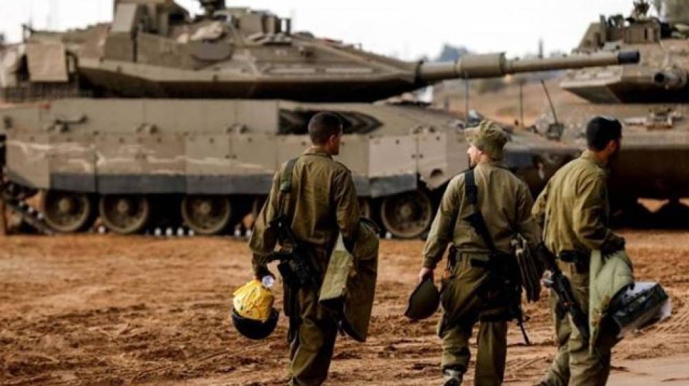 بواسطة جرافة... الجيش الإسرائيلي يعترف بقتل فلسطينييْن ودفنهم (فيديو)