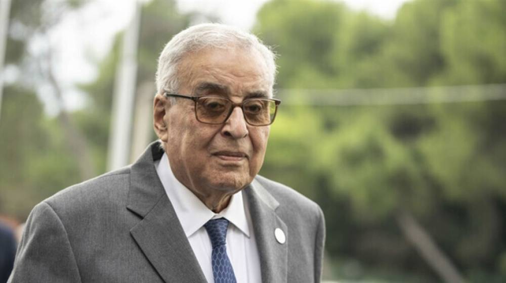 توافد رسمي وشعبي لتقديم العزاء بعبدالله بو حبيب في كنيسة مار عبدا