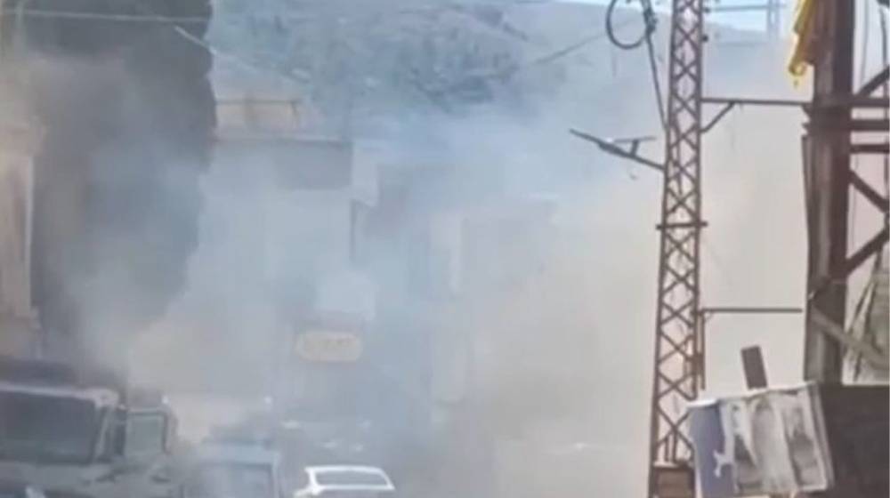 بالفيديو: غارة صباحية على بنت جبيل.. ووقوع اصابات