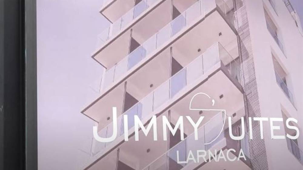 لوجهة فاخرة وتجربة مثالية في لارناكا... زوروا Jimmy