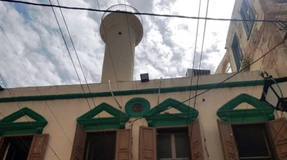 جامع الحميدي في الميناء.. عمارة عثمانية وعقود حجرية