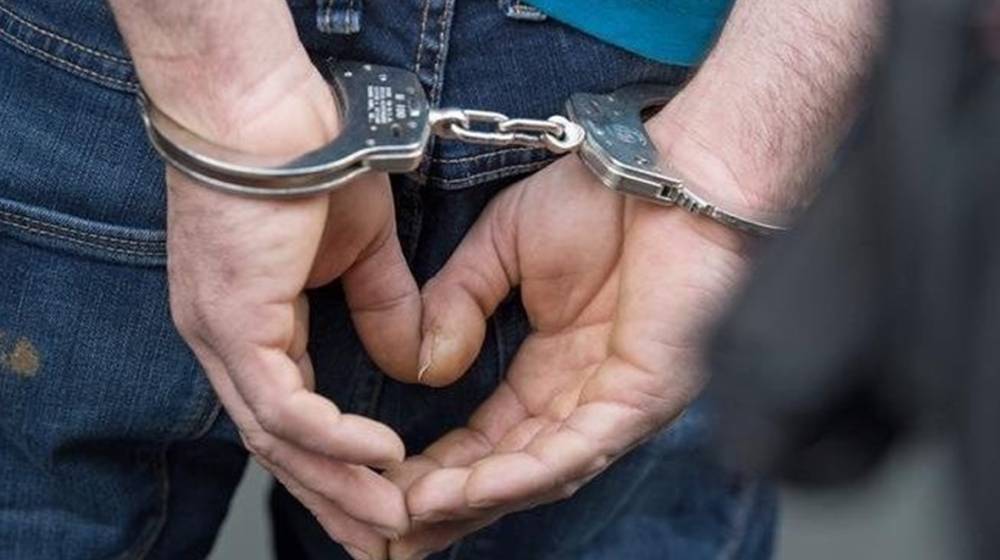 مطلوبان للقضاء أوقفتهما عناصر حاجز ضهر البيدر وبحوزتهما مستندات مزوّرة