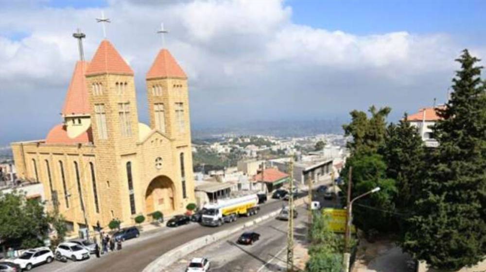 شاهدوا بالصورة.. هذا الذي يشهده الطريق من ضهر الوحش باتّجاه الكحالة