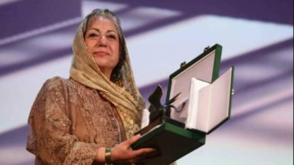 الأولى من نوعها بعهد بزشكيان...ملاحقة قضائية لفنانتَين 
