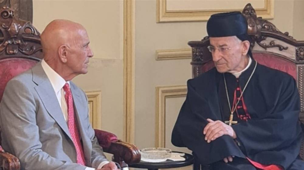 بالصور: “هدية” من البطريرك الراعي لبرّاك خلال لقاءٍ في بكركي