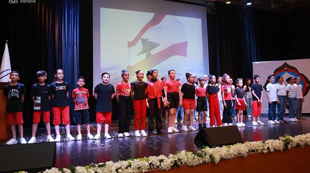 احتفال نهاية العام لجنة الاطفال على مسرح الرابطة الثقافية