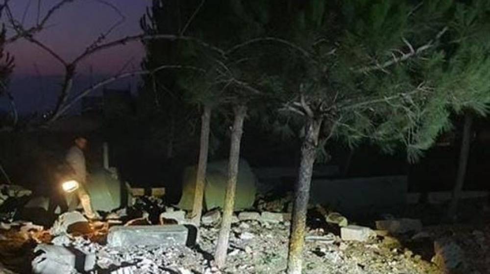 سقوط جرحى بغارة على منزل في مجدل سلم (فيديو)