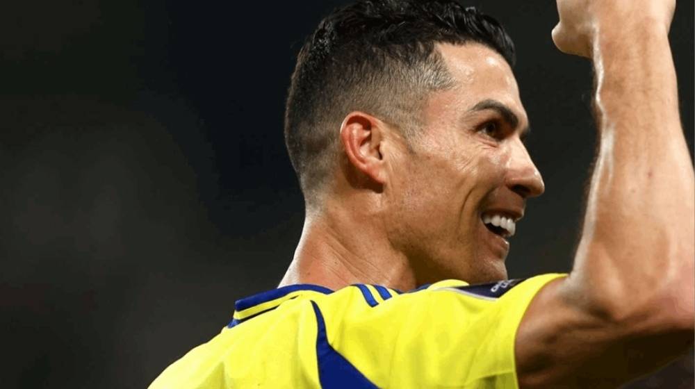 الجماهير الإيرانية على موعد مع لقاء رونالدو