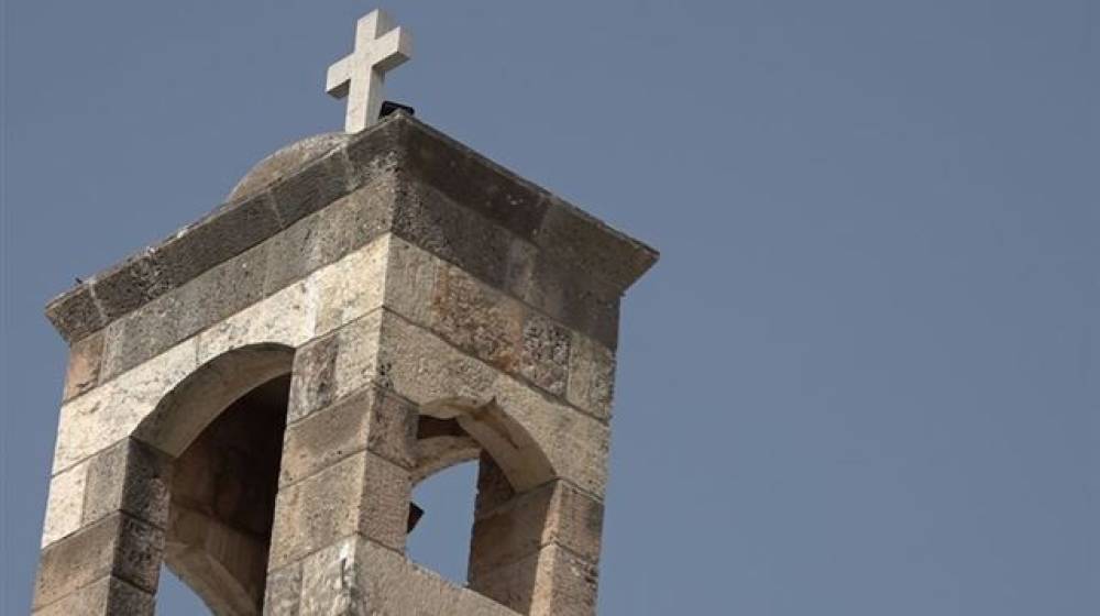 حدث عظيم: سيّدة توثّق 