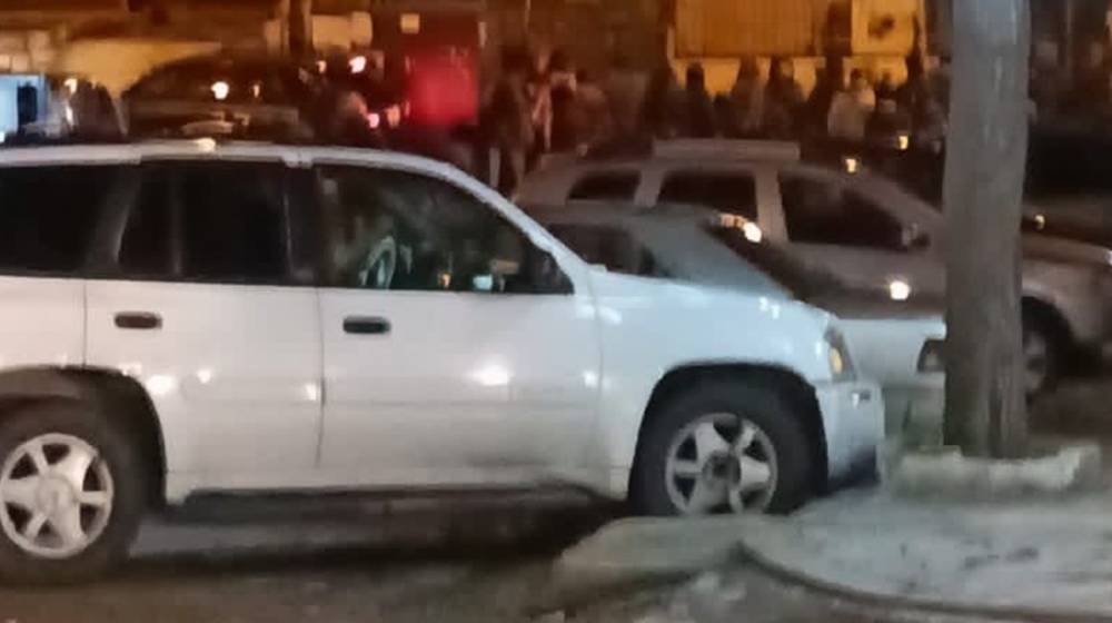 بالفيديو: سكان يُخلون منازلهم بعدما ضربت هزّة جديدة لبنان