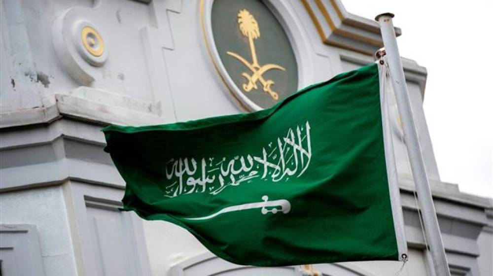 قيادي بارز في الحزب يغازل السعودية و