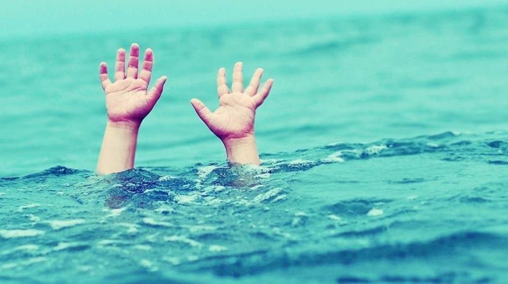 حادثة كادت تودي بحياة طفل في عكار.. غرق أثناء لهوه في الماء!