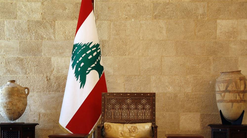 الخيار الرئاسي الثالث يتقدم وواشنطن تدعو لبنان لالتقاط فرص التهدئة