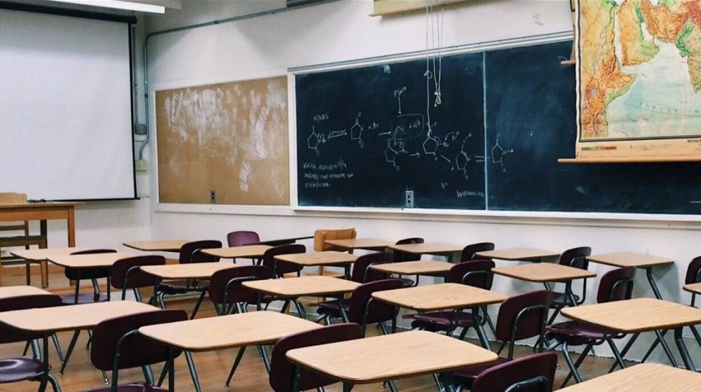 بيان هام من “لجنتا المتعاقدين في الأساسي والثانويّ”.. هذا ما أعلنته!