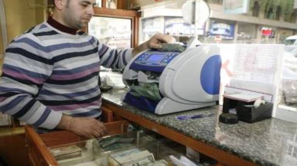 دولار السوق شبه ثابت وأرقام 