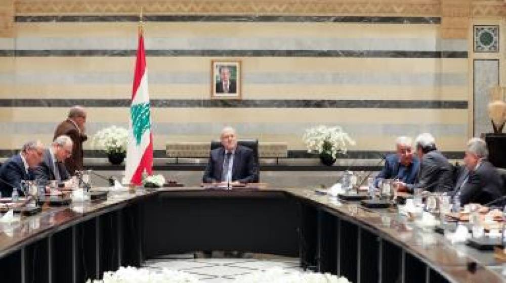 باسيل يستخدم الثلث المعطل.. تسعة وزراء يقاطعون جلسة الحكومة