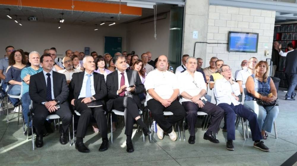 ورشة تدريب على استخدام الذكاء الاصطناعي لموظفي 