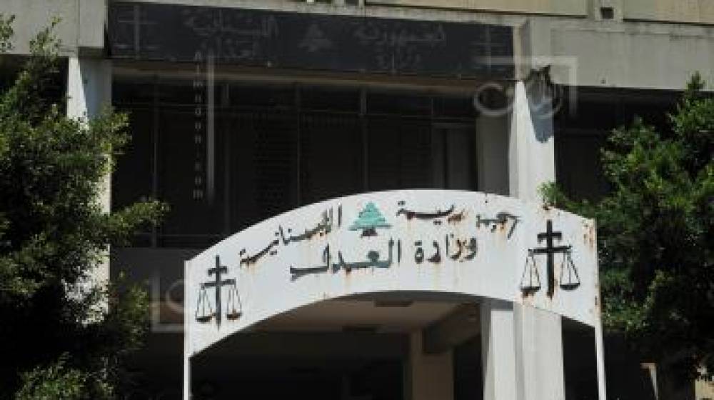 مواد إباحية وفجور... دعوى أمام القضاء اللبناني