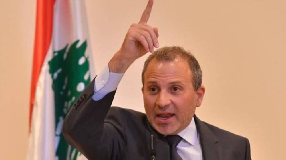 من يُنزل باسيل عن الشّجرة؟… عبد الكافي الصمد