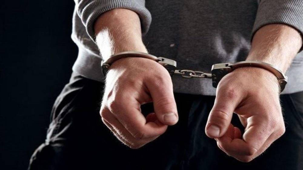 بينهم ضابط.. توقيف 3 أشخاص بتهمة الاتجار بالممنوعات