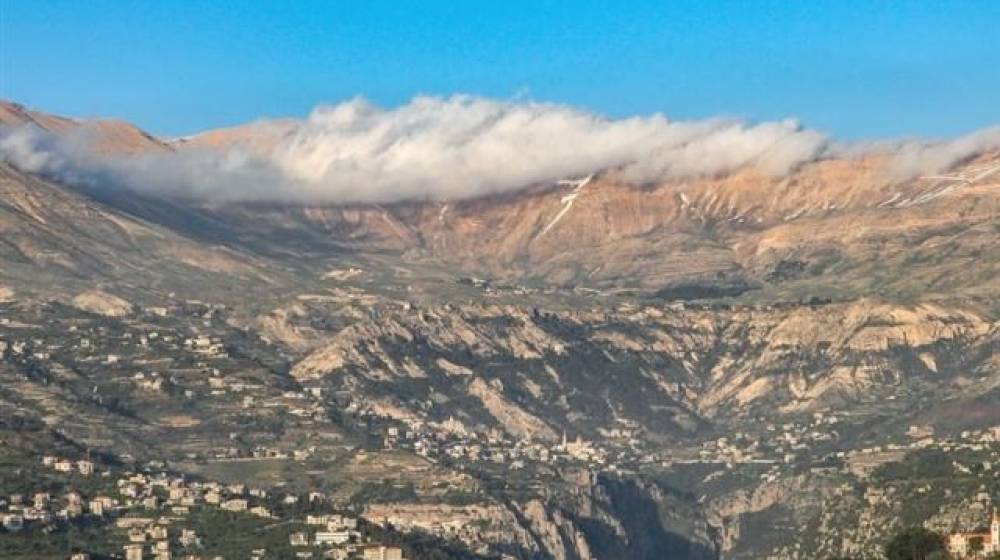 مراهقون ضلوا الطريق في القرنة السوداء!