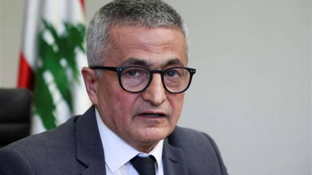 بشأن تمديد المهل... 3 قرارات من الخليل