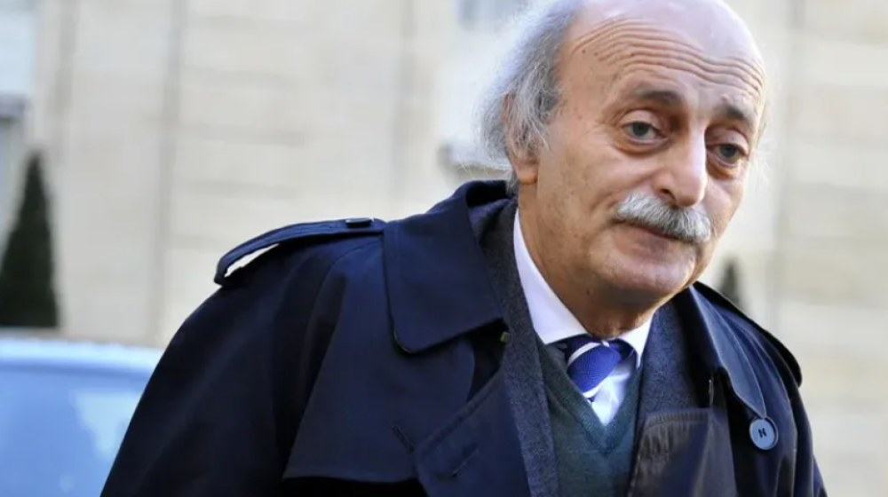 جنبلاط يطلق ورقة سياسية للحل في السويداء