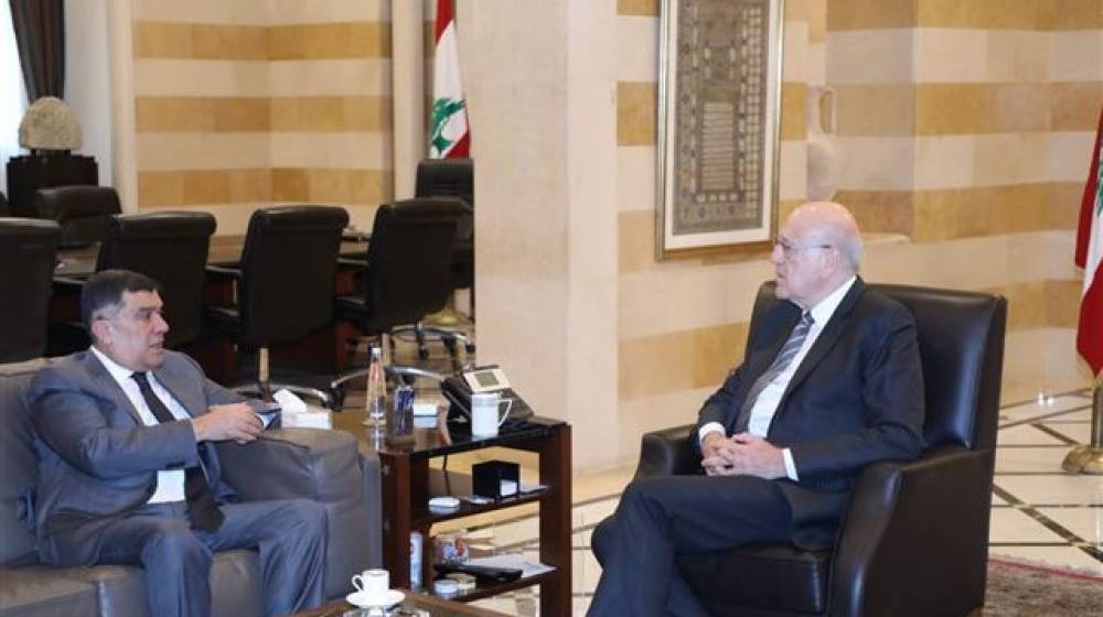 الحوت يؤكد من السراي: المطار لم يتعرض لأي تهديد!