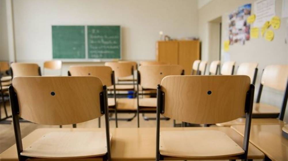 مستقبل قاتم للعام الدراسي المقبل... وآب شهر مفصلي للمعلمين!