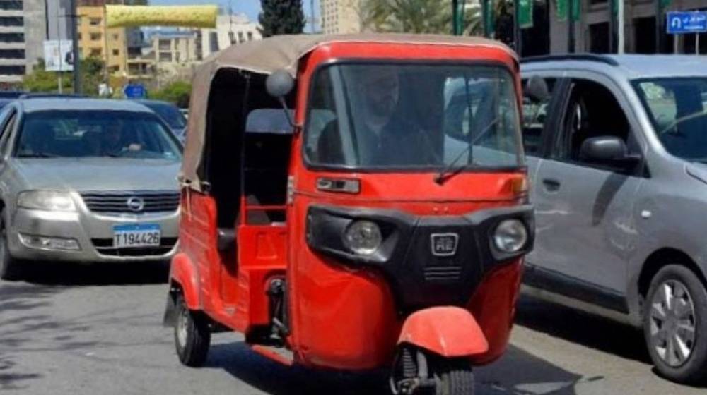  جرحى بحادث تصادم بين دراجة نارية و