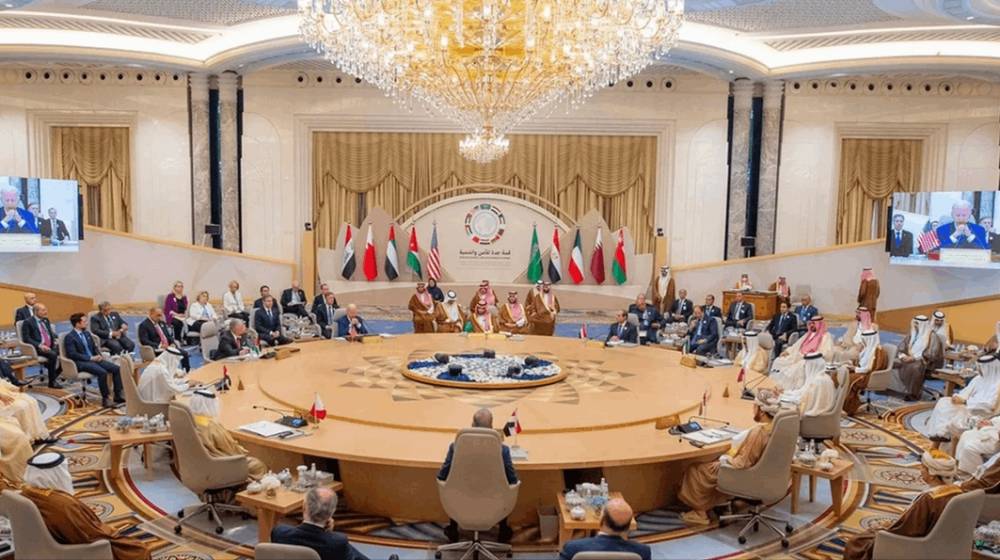 الملفان الحكومي والاقتصادي يضغطان داخليا ولبنان في بيانَي قمّة جدّة