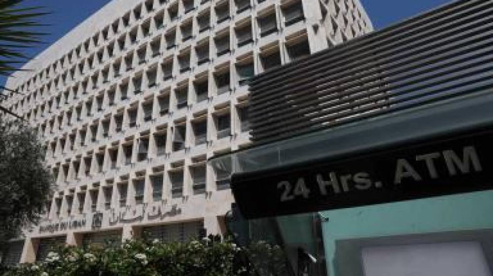 مصرفي يطيح بذريعة بنك عودة لعدم تسديد قروضه