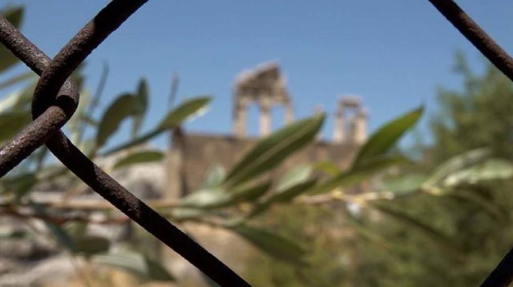 إنقسامٌ حاد في كفردبيان: 