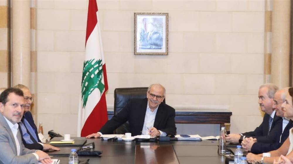 بالأسماء… 3 وزراء شيعة لم يحضروا إجتماع السرايا