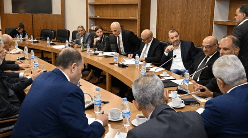 لجنة الأشغال بحثت ملف استيراد النفط