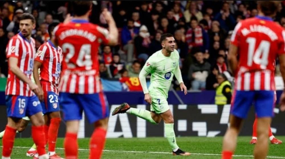 ريمونتادا لبرشلونة أمام أتلتيكو تعيده لصدارة الدوري الإسباني