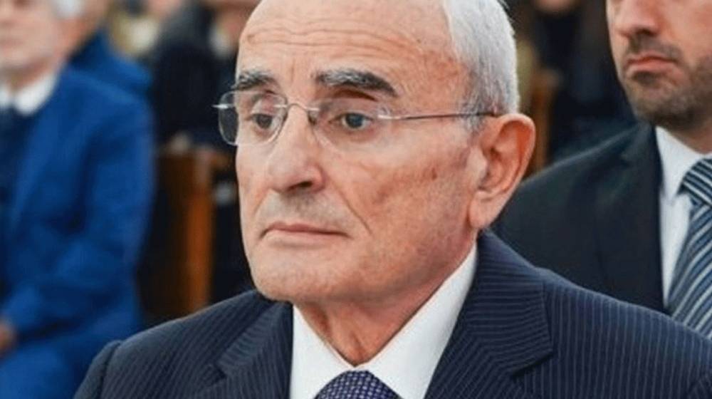 ما السبب وراء توجه منسى إلى السعودية؟