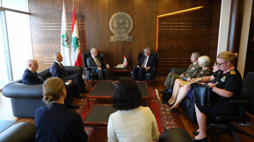 وزير الدفاع دان الإعتداء الإرهابي الإسرائيلي على حارة حريك والتقى وكيل الأمين العام لعمليات حفظ السلام  في الامم المتحدة