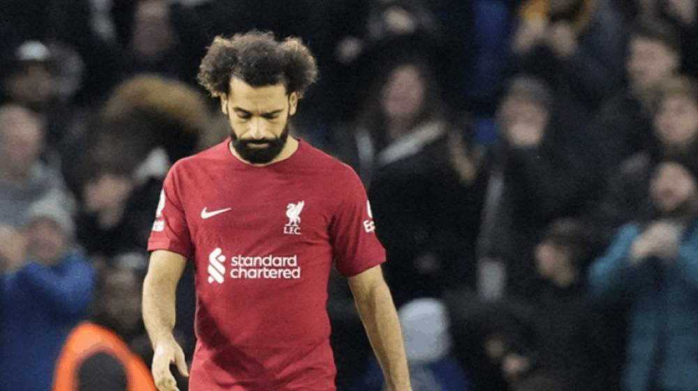 بسبب تصرف “غريب”.. صلاح يغادر الملعب تحت حماية الجيش