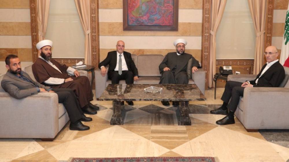 من النواب إلى دار الإفتاء.. لقاءات الحجار المتعددة