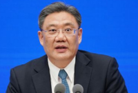 وزير التجارة الصيني: بإمكان بكين وواشنطن إيجاد سبل لتسوية خلافاتهما التجارية