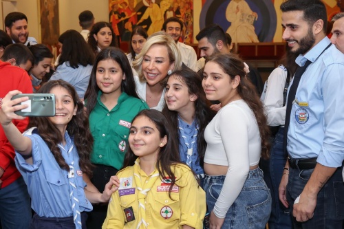الشياح تحتفي بابنتها اللبنانية الأولى في احتفال شعبي جامع
